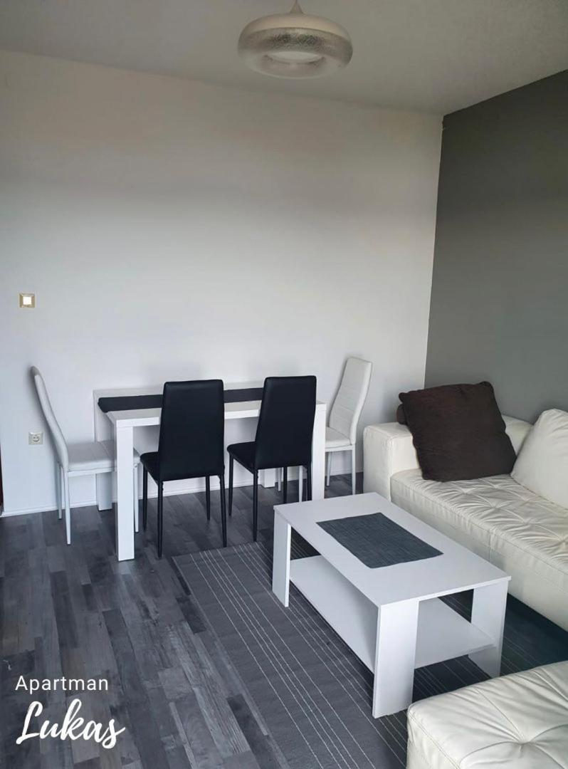 Apartmani Mazzarolli Jadranovo Quarto foto